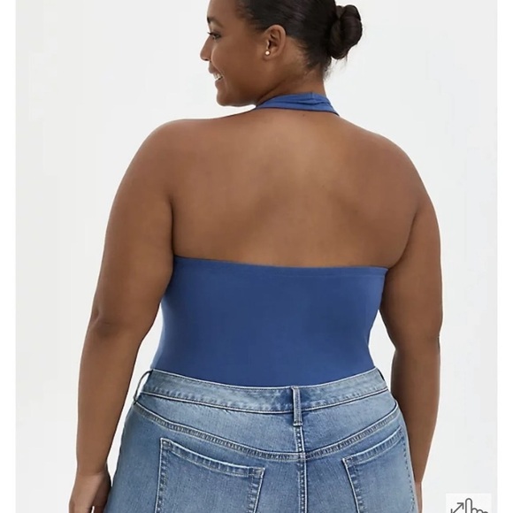 Torrid Foxy Halter Top Blue Tank Top Fitted Sexy Shirt Plus Size 6X 30 NEW NWT - Picture 6 of 11